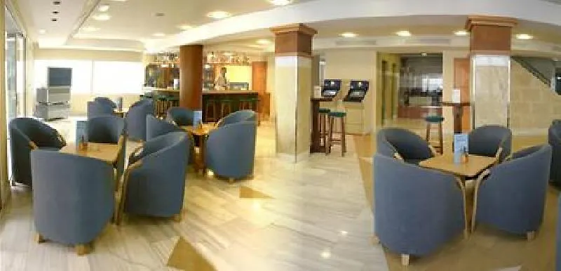**  Hotel Ondina El Arenal  Hiszpania